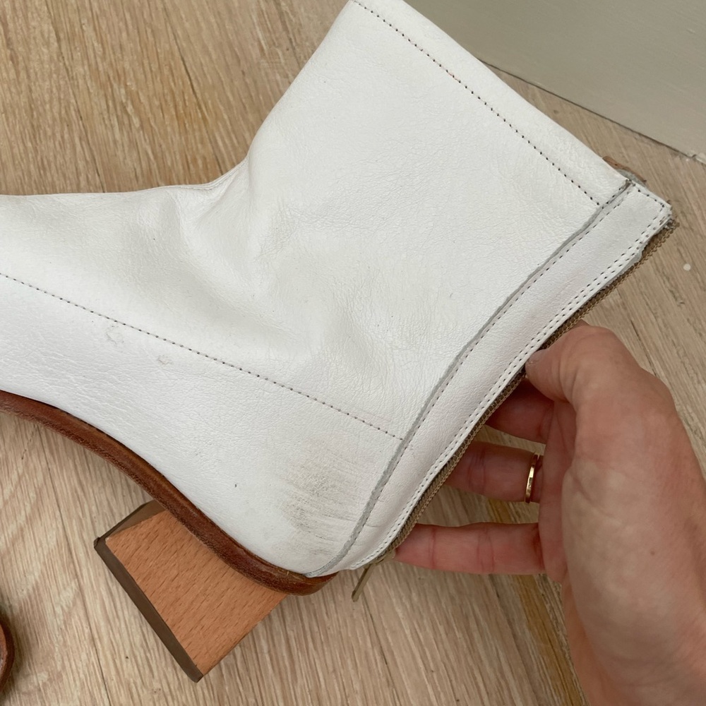 Paloma Wool white 70s boot - Picture 5 of 5